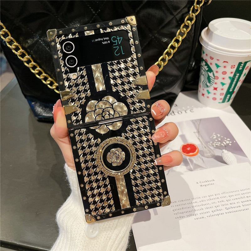 Samsung Z Flip Case "Black & Gold" collection